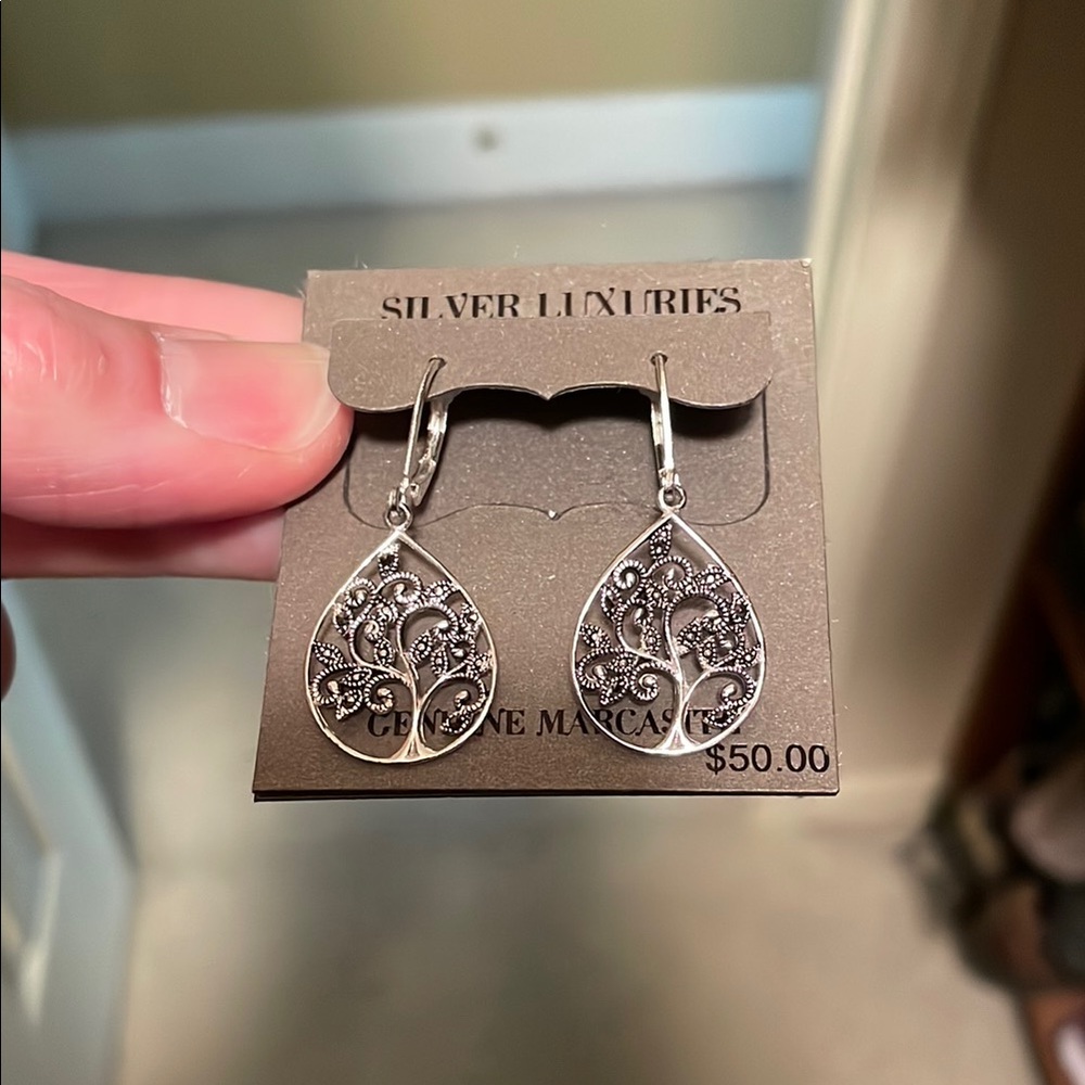 Elegant Silver Marcasite Earrings